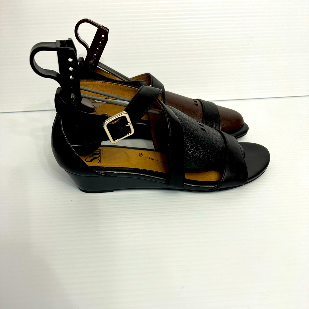 Sofft Black Leather Wedge Sandals Size 10